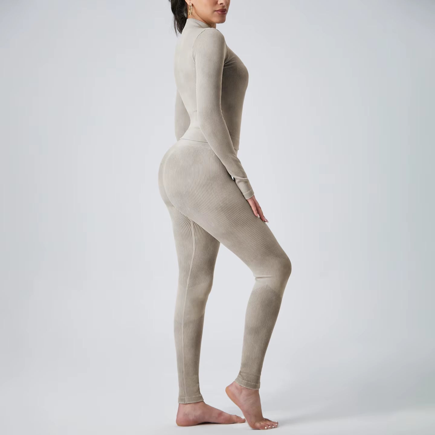 Ultra-Stretchy Fleece Sports Suit - Long Pants & Long Sleeves - All-In-One Fitness Set for Cycling, Hiking & Ball Sports